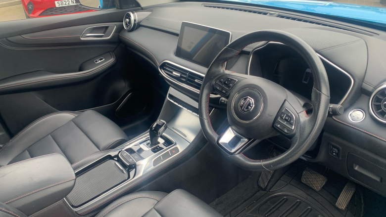 MG Hs 1.5 T-GDI Excite 5dr DCT Petrol Hatchback